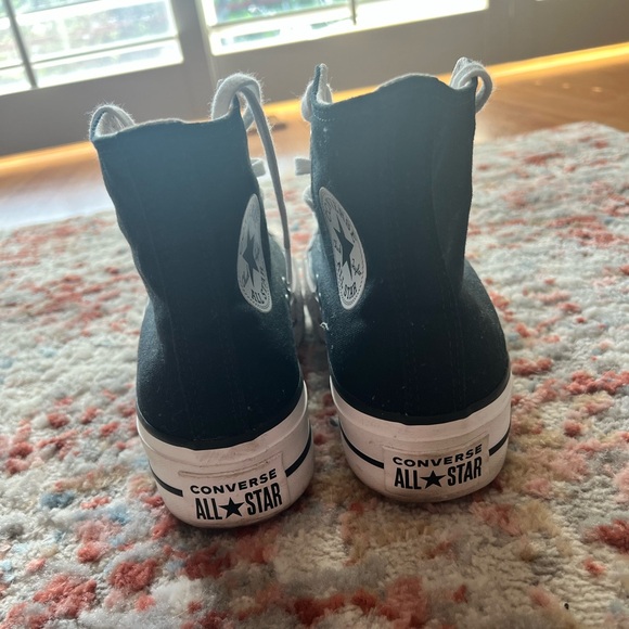 Chuck Taylor All Star Platform Canvas - Picture 3 of 8